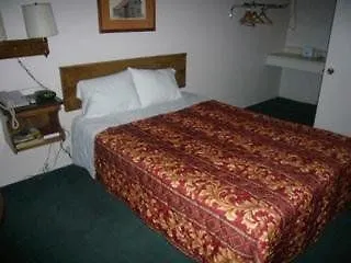 Motel Americas Value 2*