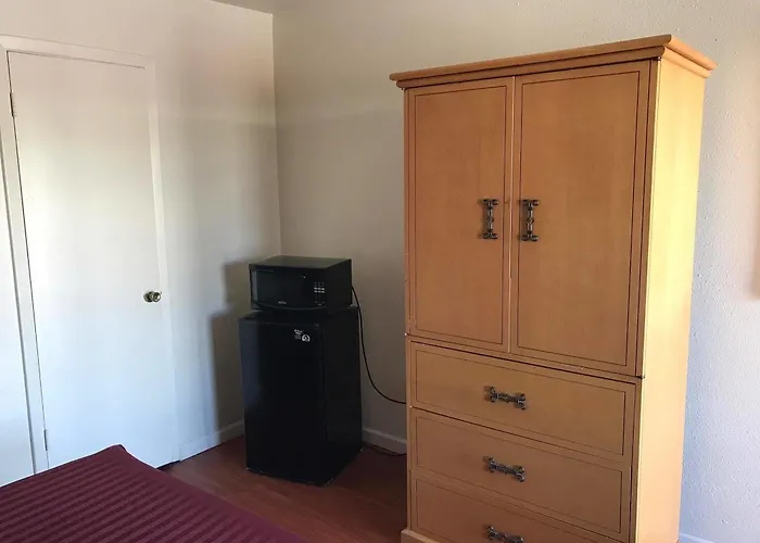 Americas Value Motel
