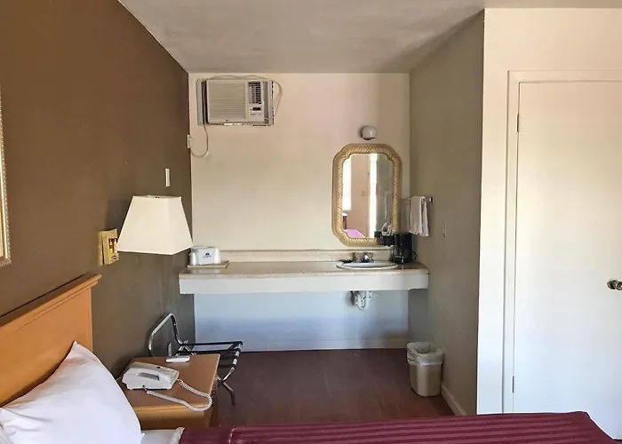 Motel Americas Value 2*